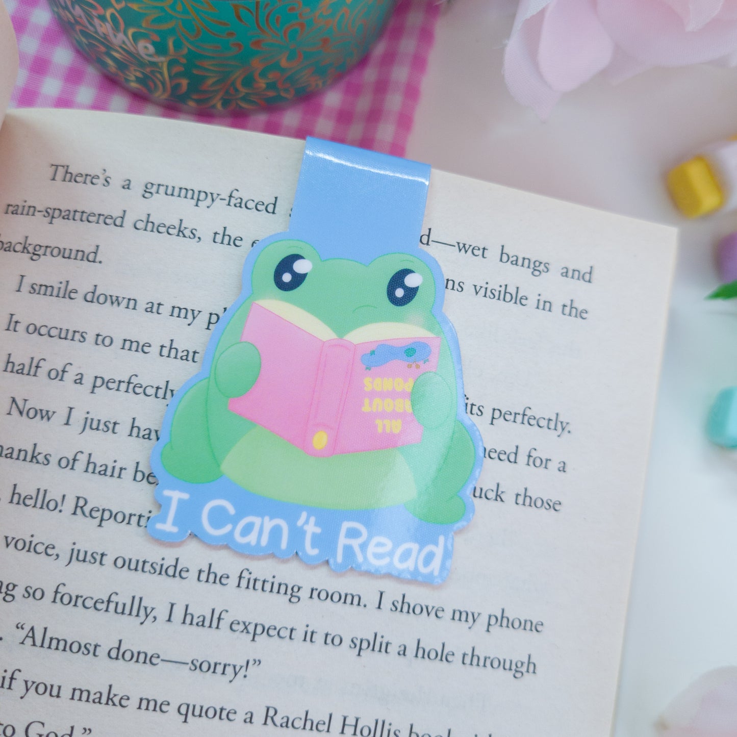 Fribbit the frog magnetic bookmar, featuring the text "I can't read"