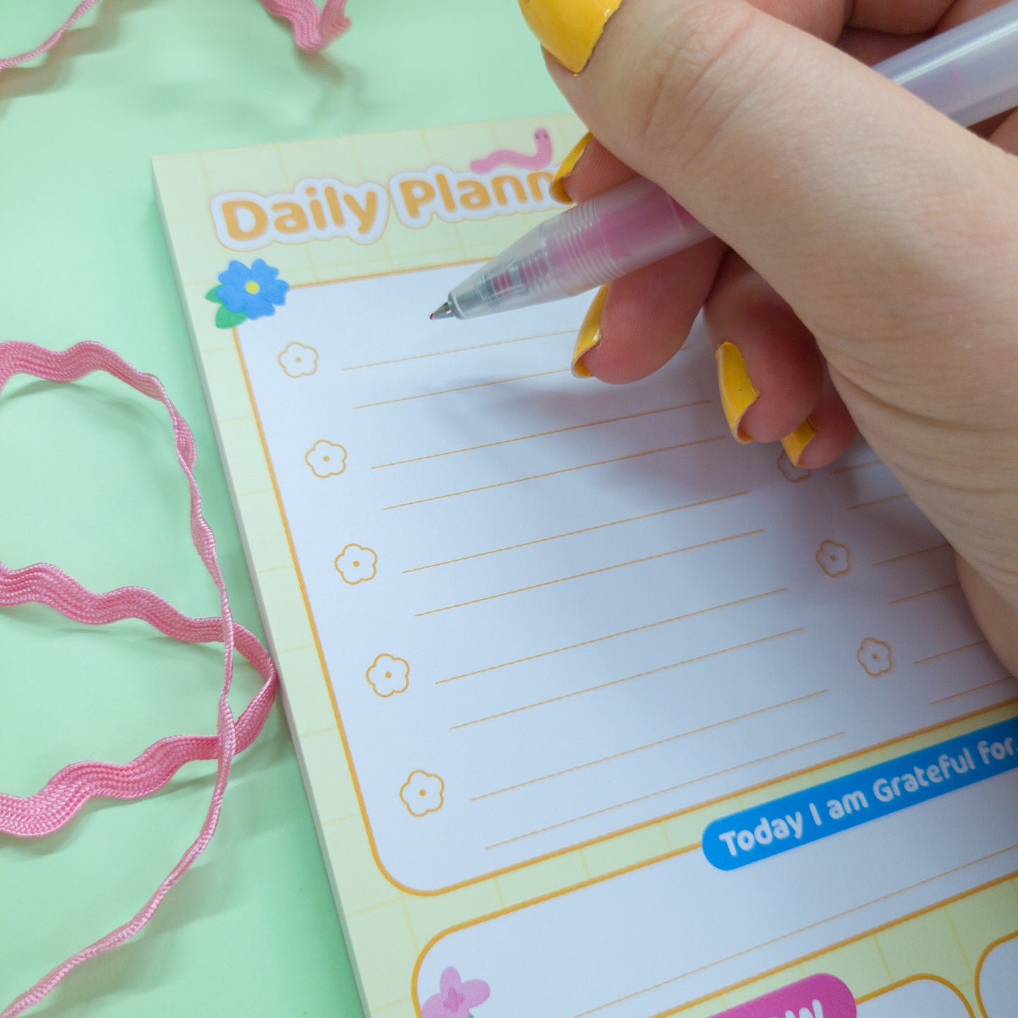 A5 notepad daily planner, bookish bugs planner